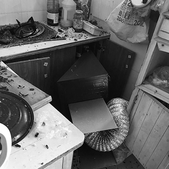 老房廚房裝修之前的效果