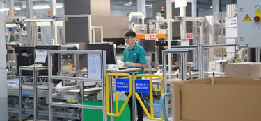 正值銘品裝飾集團(tuán)18周年慶，特邀參觀品牌供應(yīng)商<博世家電>國內(nèi)生產(chǎn)線！