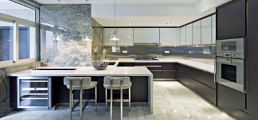 杭州小戶型廚房裝修設(shè)計風(fēng)格，小廚房怎么裝修比較省錢？