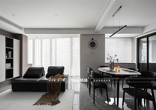 春江時代裝修 現(xiàn)代風格134平裝修案例分享