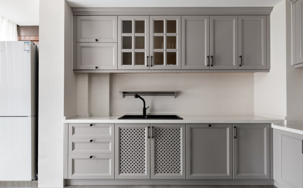 輕奢風(fēng)格廚房裝修效果圖實例