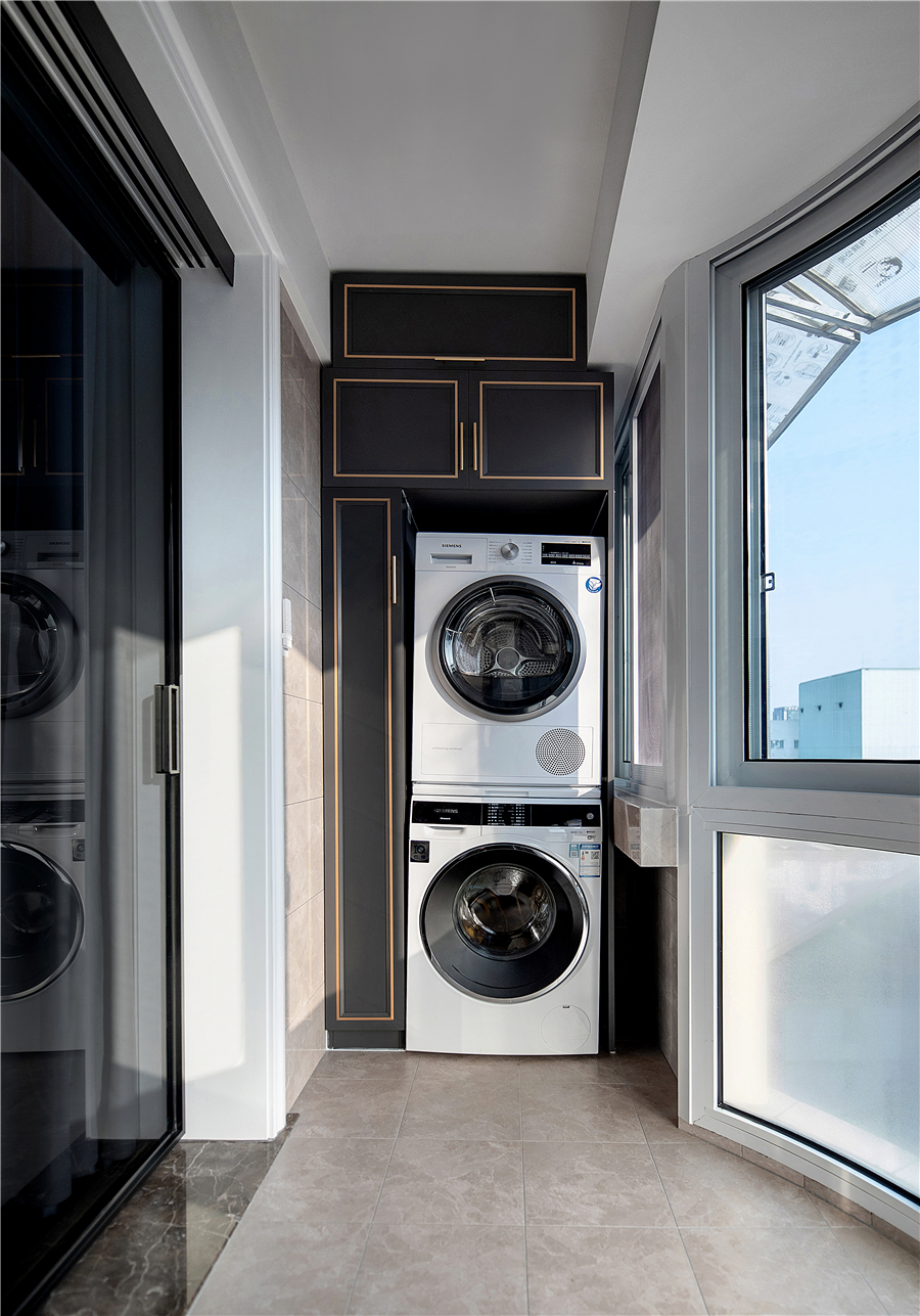 現(xiàn)代簡約風格裝修效果圖