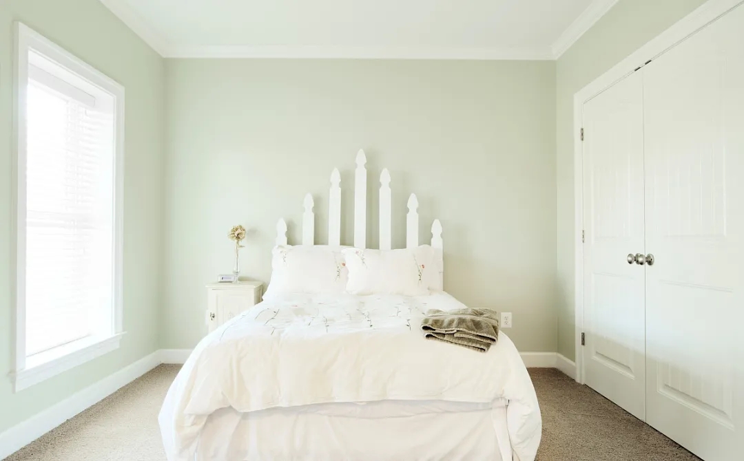 窗戶(hù)低于床 窗戶(hù)低于床