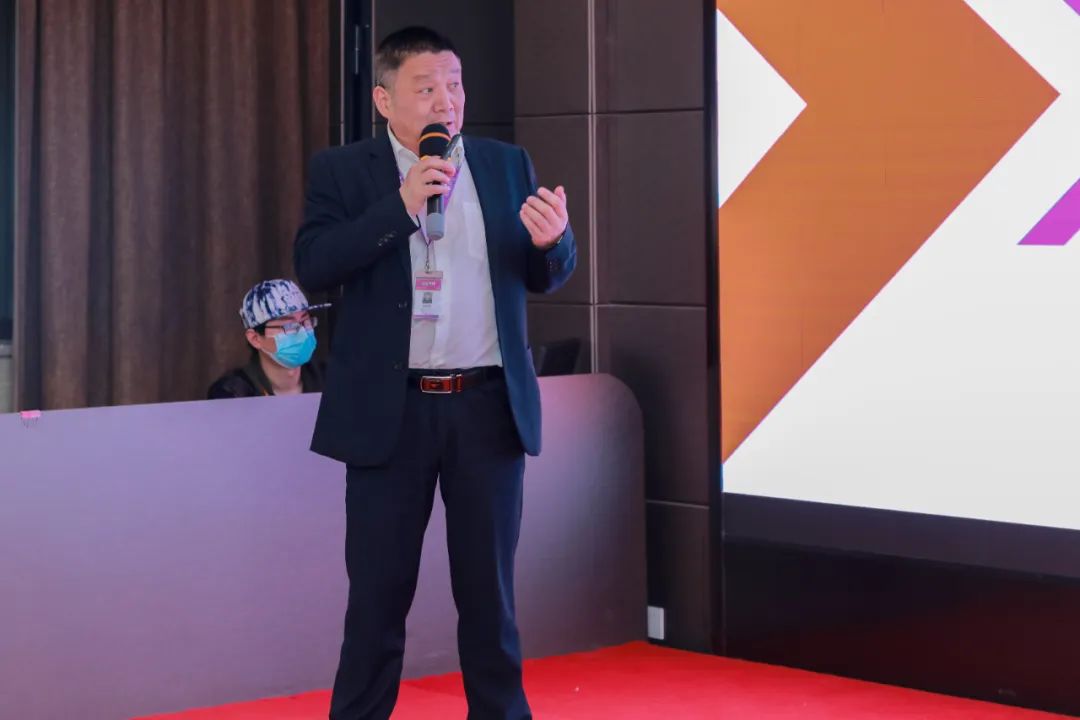 銘品裝飾五一工班表彰大會