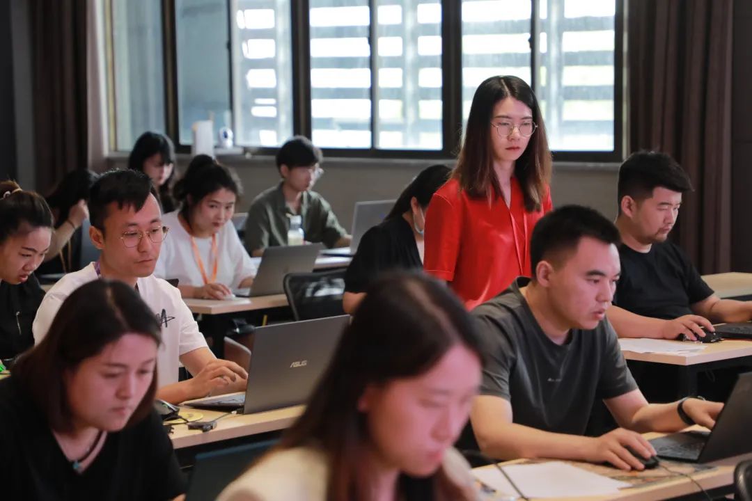  銘品裝飾首批設(shè)計(jì)師職業(yè)技能等級(jí)自主認(rèn)定工作圓滿(mǎn)收官